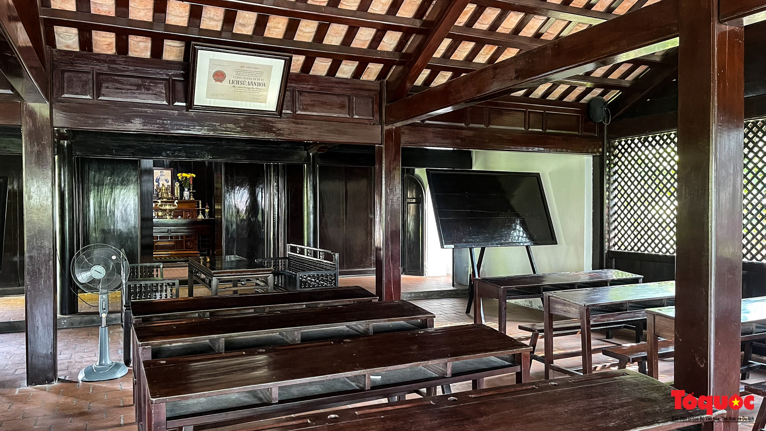 Đến Khu di tích trường Dục Thanh tìm hiểu về cuộc đời cao đẹp của nhà giáo Nguyễn Tất Thành - Ảnh 8.